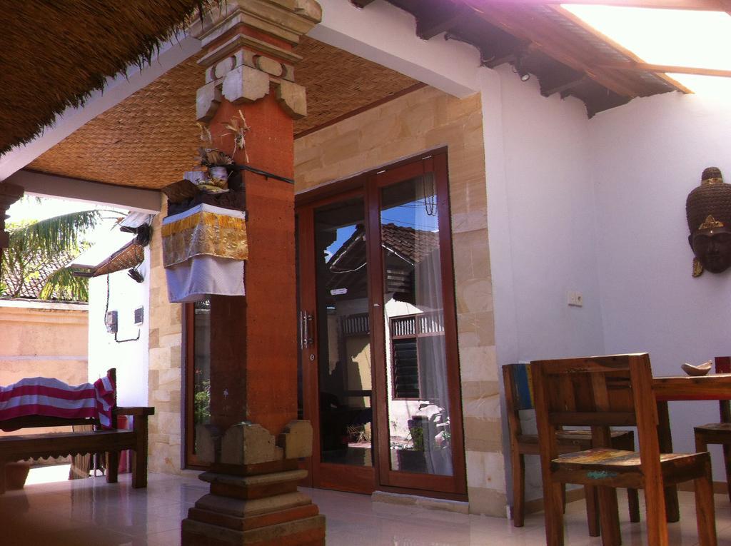 Suandi House Panzió Ubud Szoba fotó